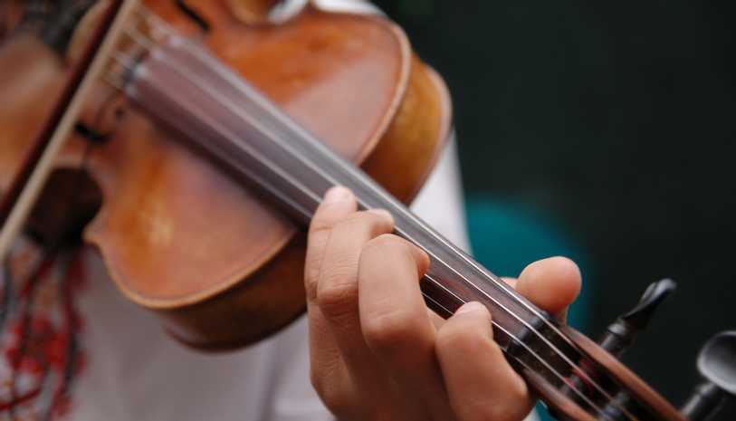 Virtuose du violon malgré son handicap